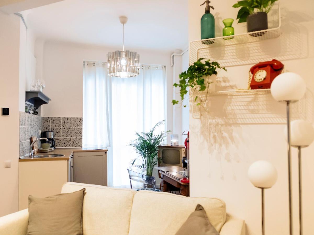 Lovely Vintage Double Studio In City Center Бухарест Екстер'єр фото