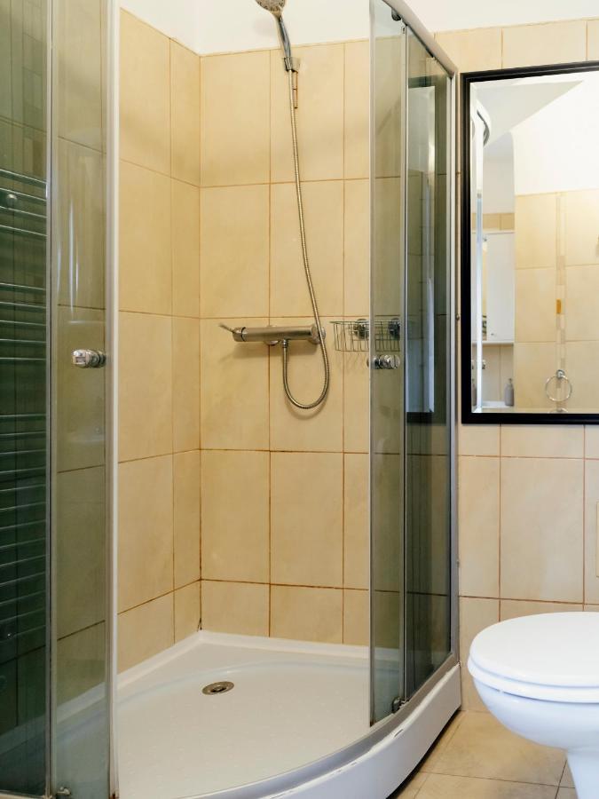 Lovely Vintage Double Studio In City Center Бухарест Екстер'єр фото
